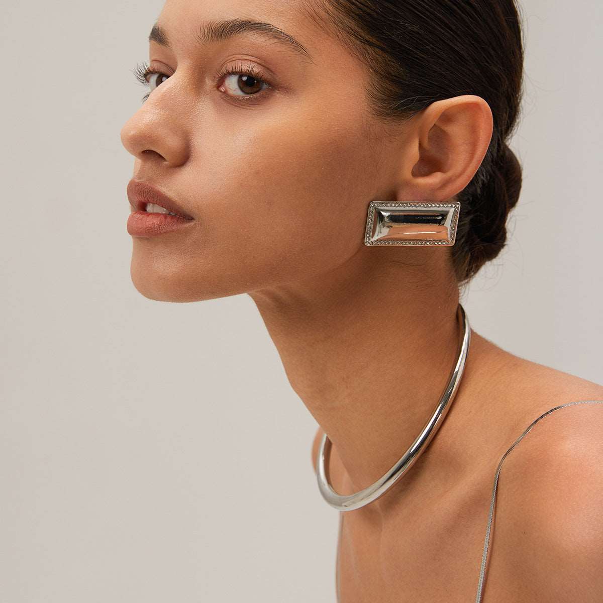 Women's Stainless Steel Inlaid Diamond Glossy Rectangular Shape Earrings