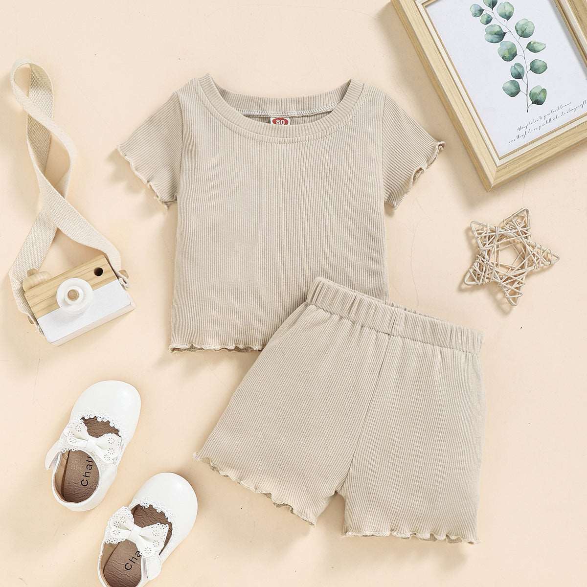 Girls Comfortable T-shirt and Shorts Outfit Set