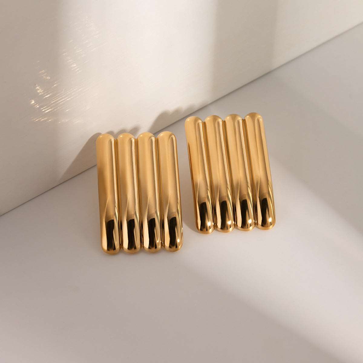 Women's High-grade 18K Gold Stainless Steel Striped Earrings