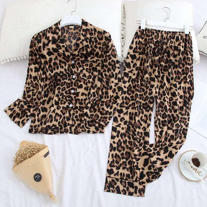 Women's Ice Silk Long Sleeved Shirt and Pants Pajamas Set