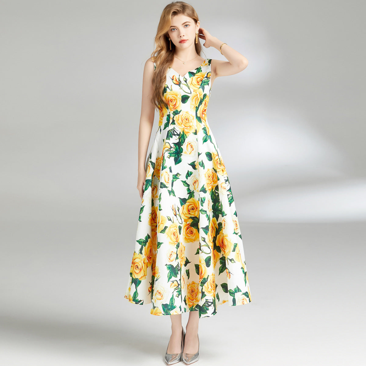 Women's Waist Slimming Sleeveless A- Line Dress
