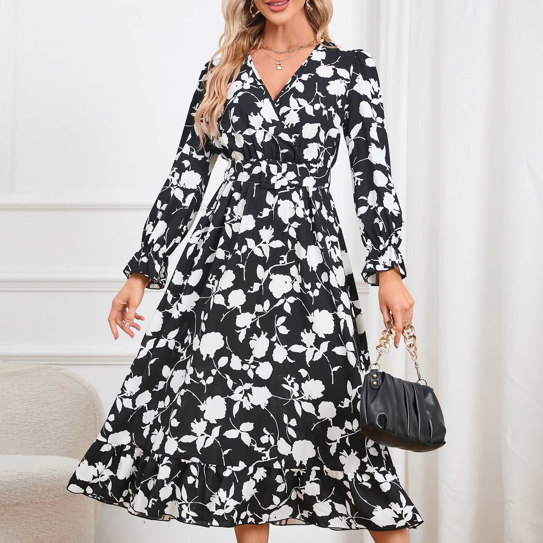 Women's Retro V-neck Printed Dress