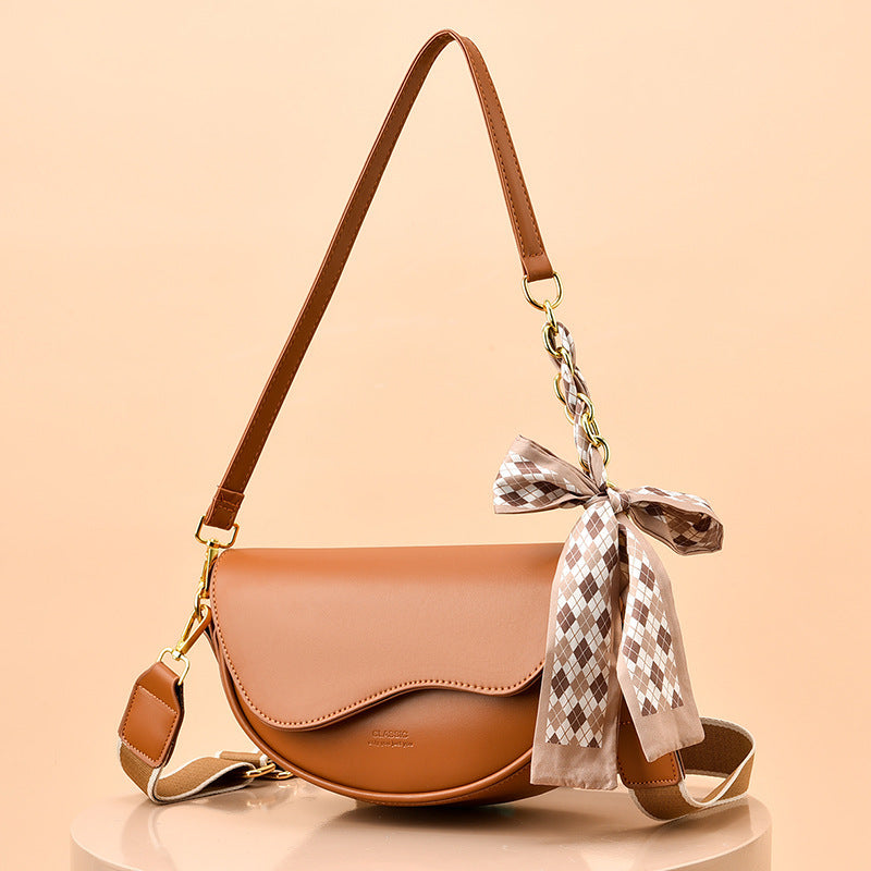 Women's Small Shoulder Saddle Bag